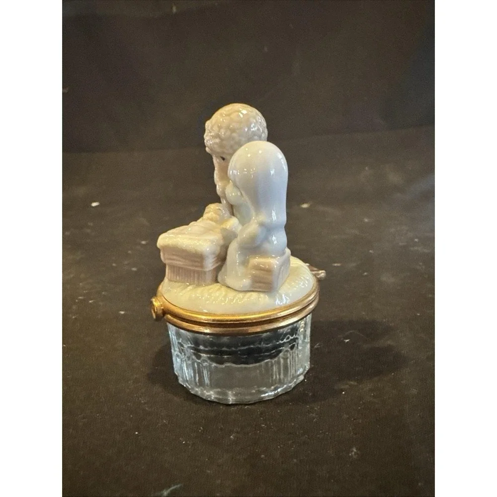 Vintage 2000 Enesco Precious Moments Nativity Hinged Ring Trinket Box